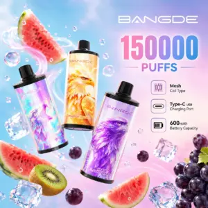 Bang DE 150K Falcon Crystal 使い捨てベイプ。ブランドロゴ入りのデバイスデザインと大容量の小売用パッケージを採用